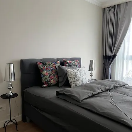 Waterfront Escape 104 Apartment *